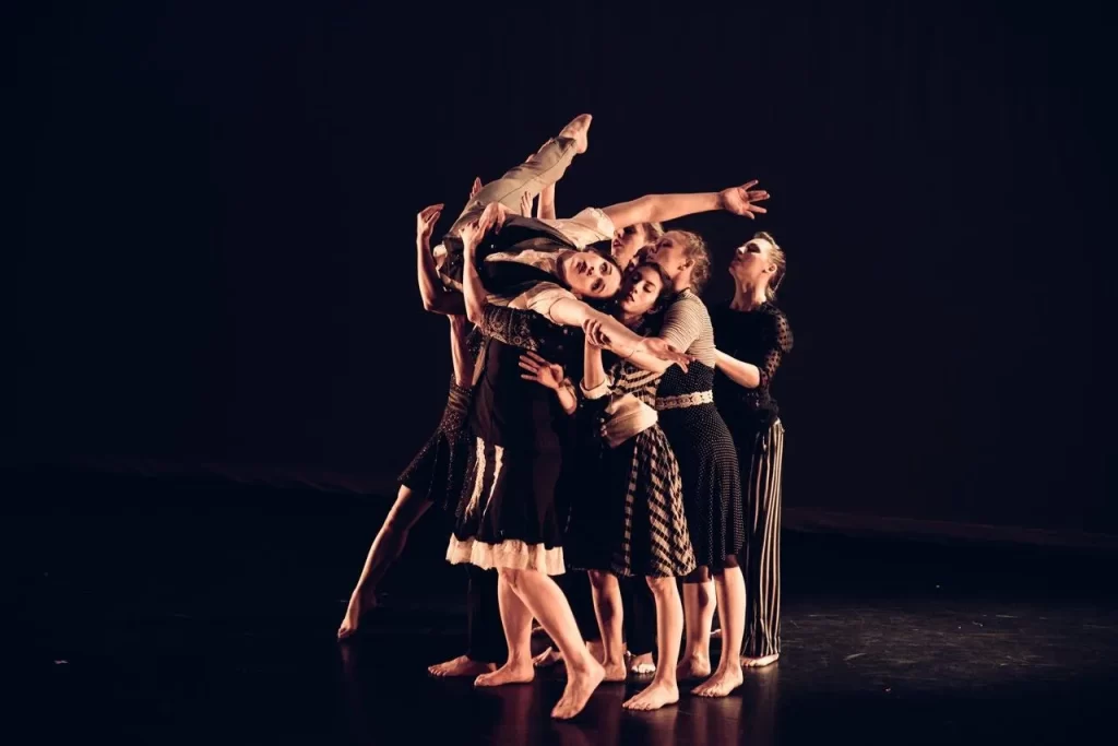 3rd Law Dance/Theater Lost in Place performance